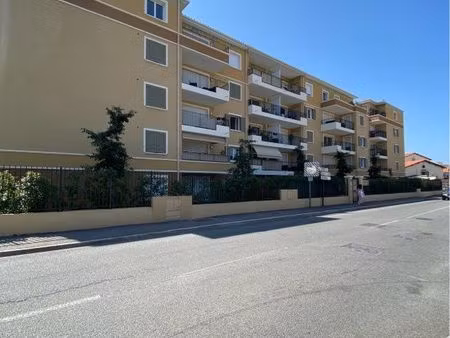 loue place de parking