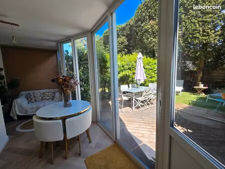 t2 logement étudiant en rez de jardin
