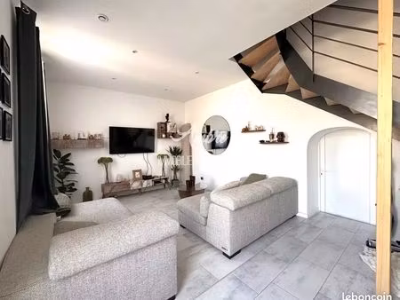 duplex 5 pièces 74 m²