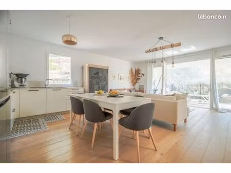 appartement 4 pièces 100 m²