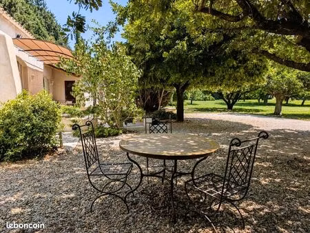 propriété 6 pièces 162 m²