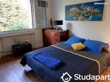 chambre 1 pièce 10 m²