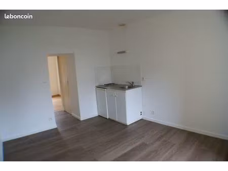 rezé trentemoult t2 meublé