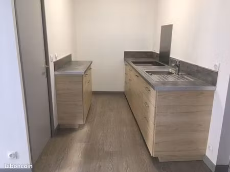 a louer maison de ville a st just st rambert 42170
