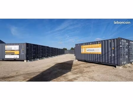 titre : box de stockage en conteneur - 3 à 14 m2 - accès 24/24 - sécurisé