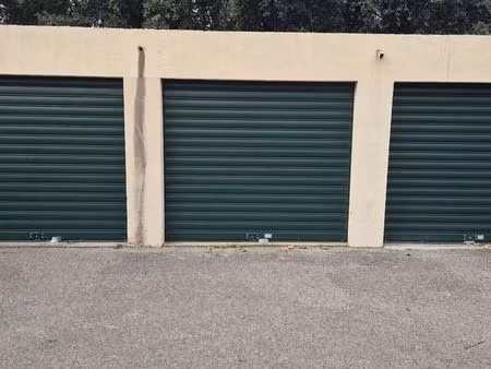garage _ box fermé