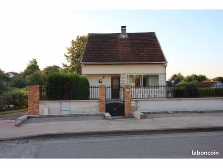 locations maison individuelle clos avec jardin