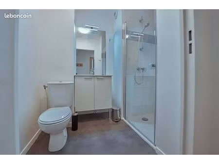 studio 1 pièce 16 m²
