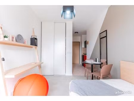 chambre 1 pièce 10 m²