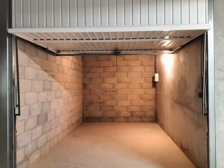garage fermé sécurisé saint-jean 13600 la ciotat