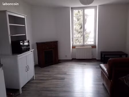 f2 meuble