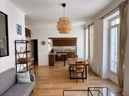 t2 traversant 43m² lumineux (hsp 3m30) – sans vis-à-vis
