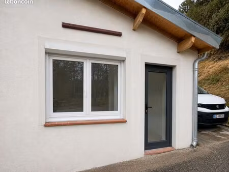 local commercial 11m² – idéal bureau  profession libérale ou salon d'esthétique