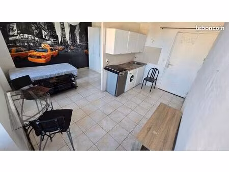 studio location longue durée proche centre grasse