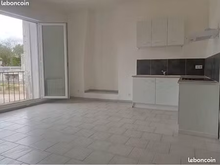 à louer – appartement t2 rénové de 35 m² – centre de ganges