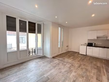 a louer appartement 2 pièces à l'année - golfe juan