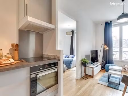 grand studio 21m² refait à neuf – cœur de village (climatisé & calme)