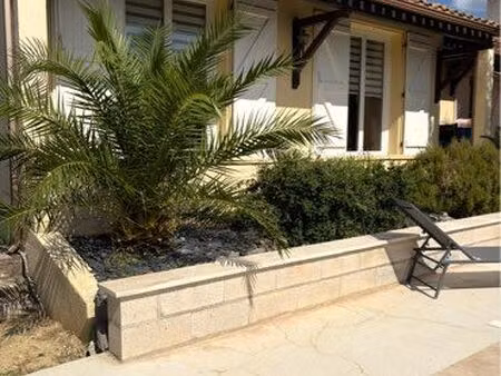 villa plain pieds corneilhan