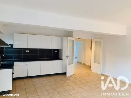 appartement 3 pièces 74 m²