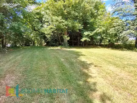 terrain 1 385 m² les brulais