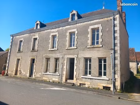 immeuble avec beau potentiel