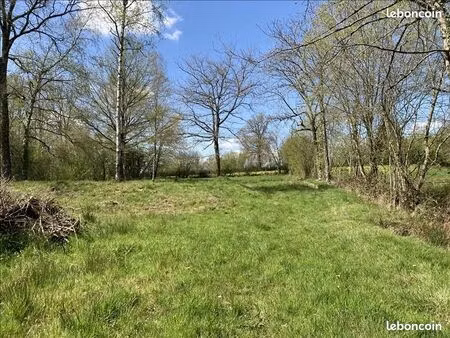 vends terrain non constructible de 2430 m² à lourdoueix saint michel