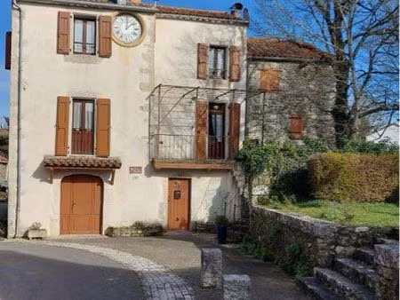 maison de villlage le cros