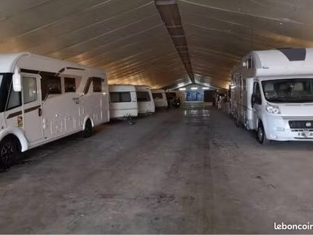 recherche emplacement camping-car