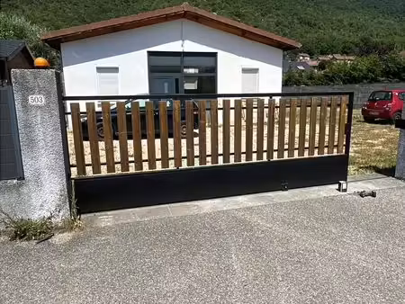 location salle dans cabinet kiné / ostéo