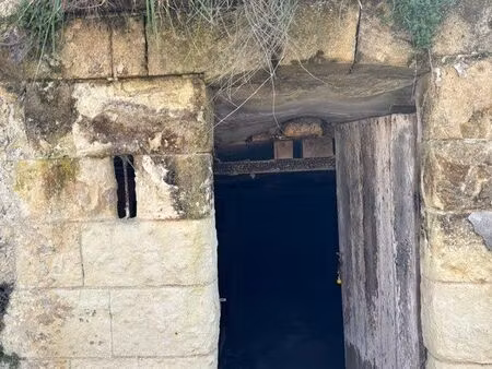 cave loches