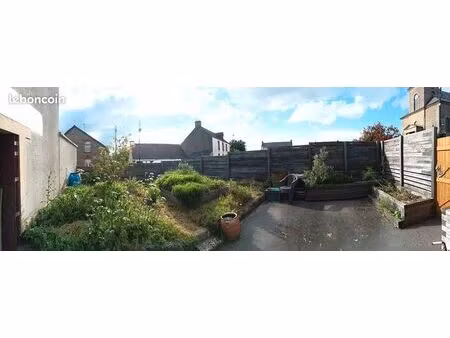 ensemble de 2 maisons de 160 m2 et 128 m2