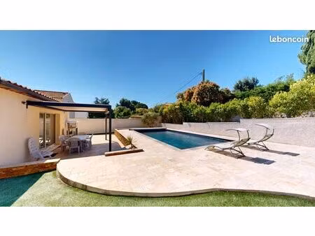 villa 5 pièces 110 m²