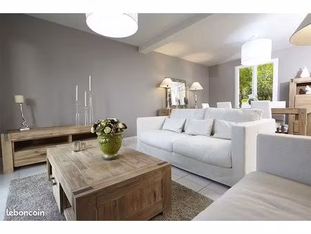 maison 6 pièces 105 m²
