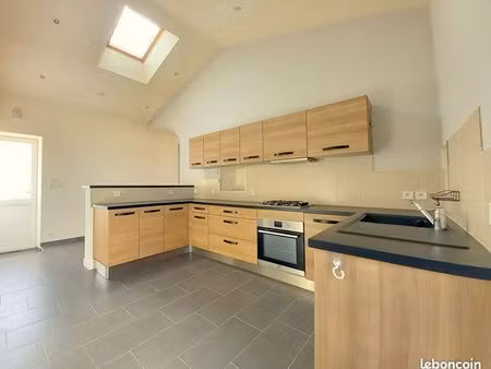 maison 5 pièces 200 m²