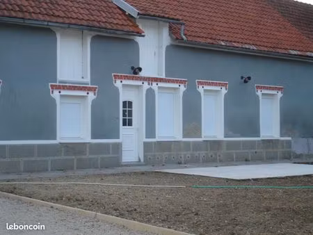 maison de plain pied 4 chambres à louer - secteur mézières en gâtinais