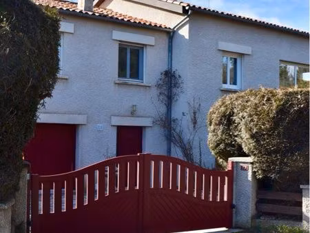 grande maison familiale de 243m2 - terrain arboré de 2880m2