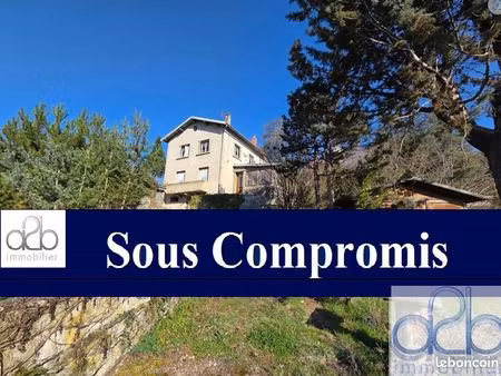 maison 6 pièces 140 m²