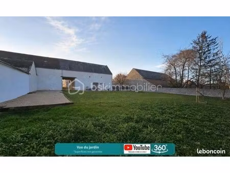 maison 7 pièces 226 m²