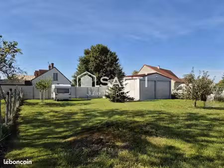 terrain 472 m² boiscommun