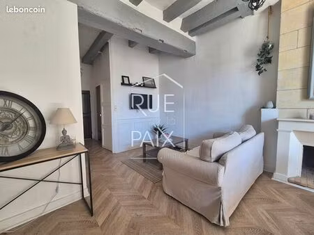 immeuble 8 pièces 200 m²