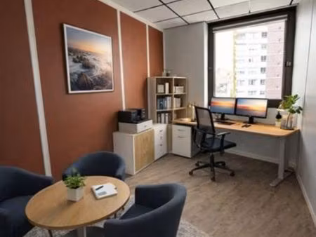 bureaux 89 m² orléans