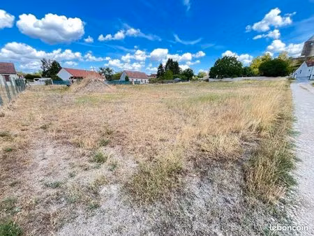 terrain 1 426 m² noyers sur cher