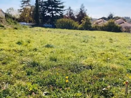 terrain 514 m² oudon