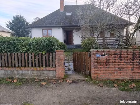 maison bellegarde 45270