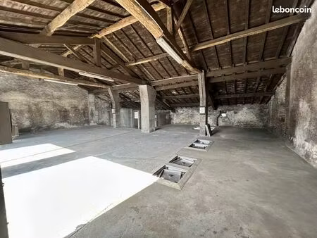 maison 4 pièces 197 m²