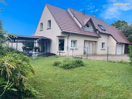 pavillon 5 pièces 105 m²