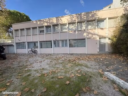 local 116 m² marseille