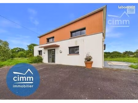 maison 6 pièces 225 m²