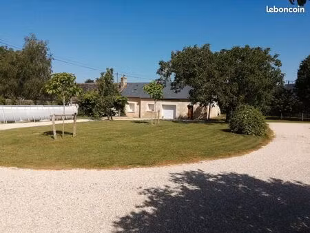 vends maison avec 5 6 hectares