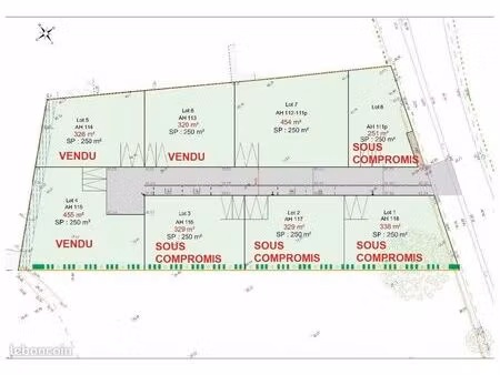 terrain 250 m² ligné